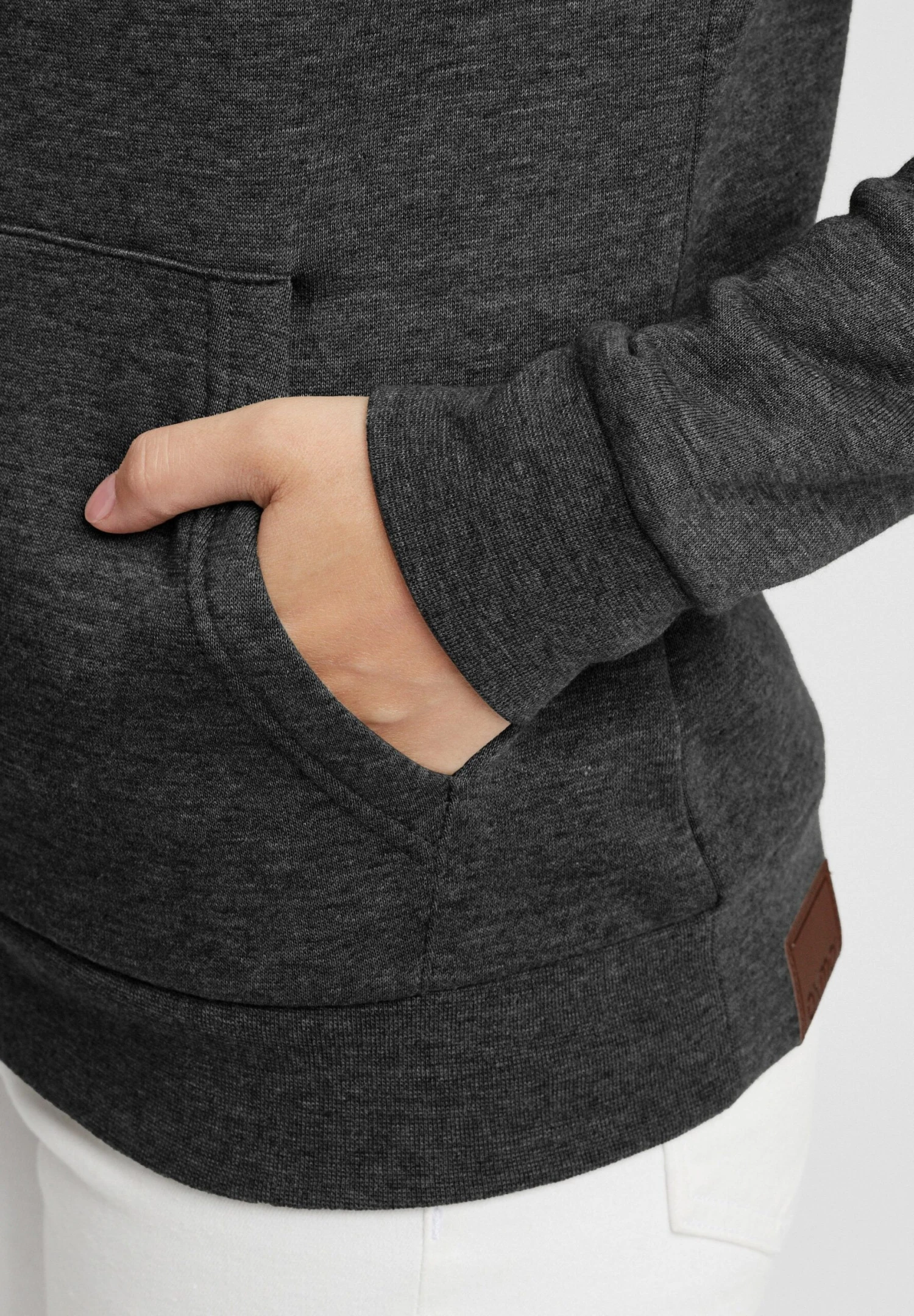 OXMO OXVICKY - Zip-up Sweatshirt - Dar Grey M 5 OXMO OXVICKY - Zip-up Sweatshirt - Dar Grey M - Image 5