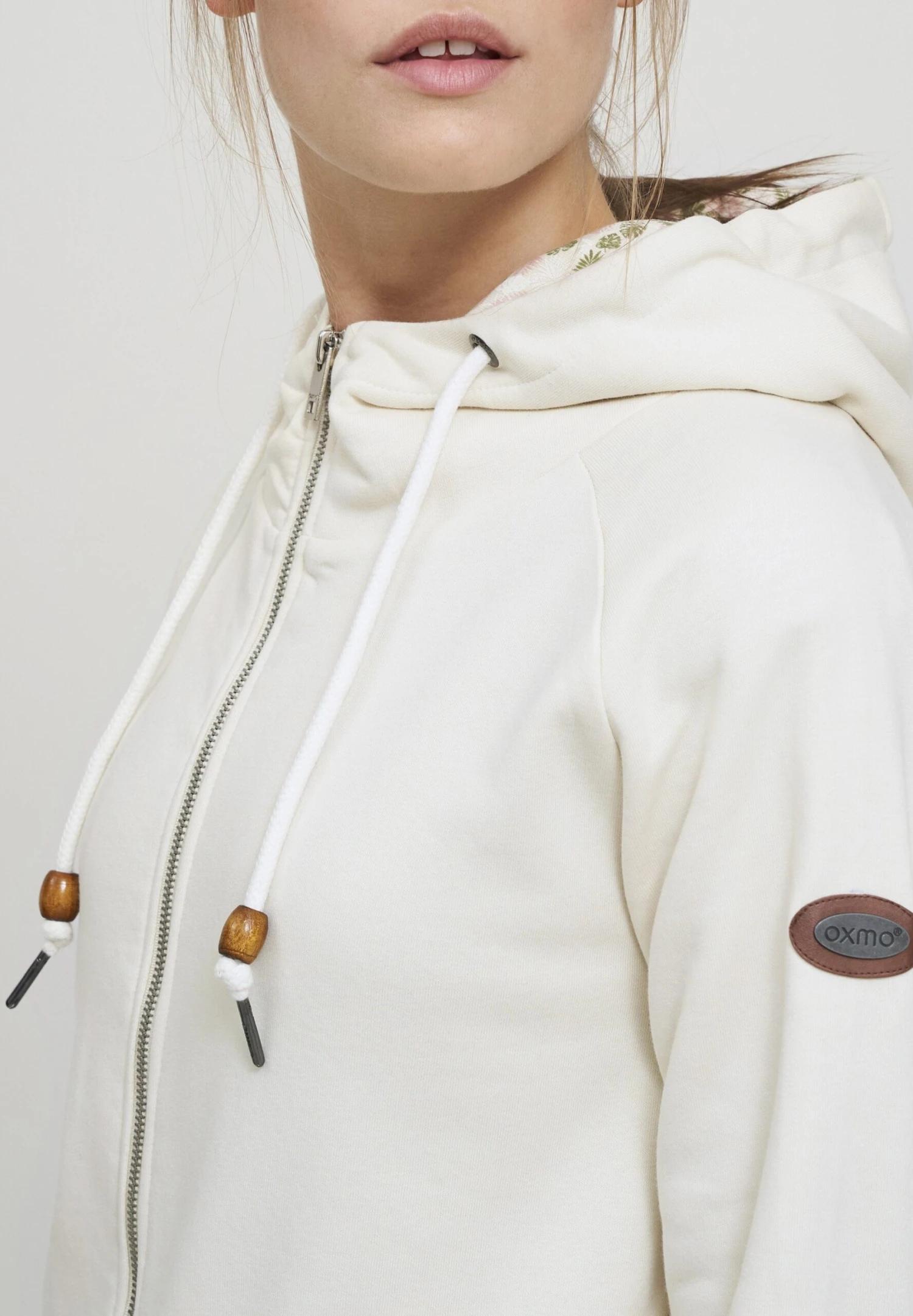 OXMO OXULLA - Zip-up Sweatshirt - Birch 4 OXMO OXULLA - Zip-up Sweatshirt - Birch - Image 4