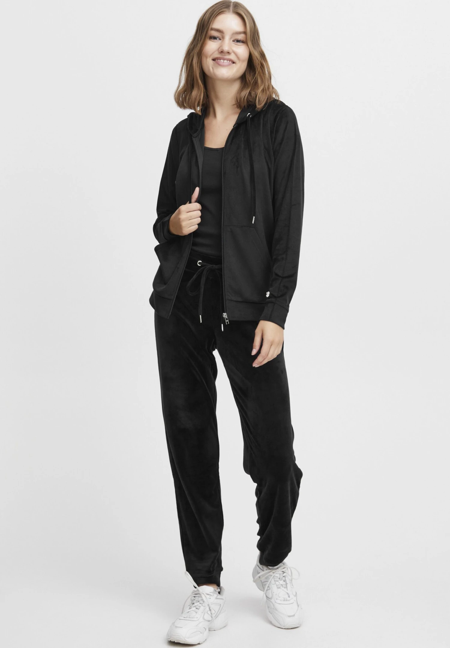 OXMO OXMITANNA - Training Jacket - Black 1 OXMO OXMITANNA - Training Jacket - Black