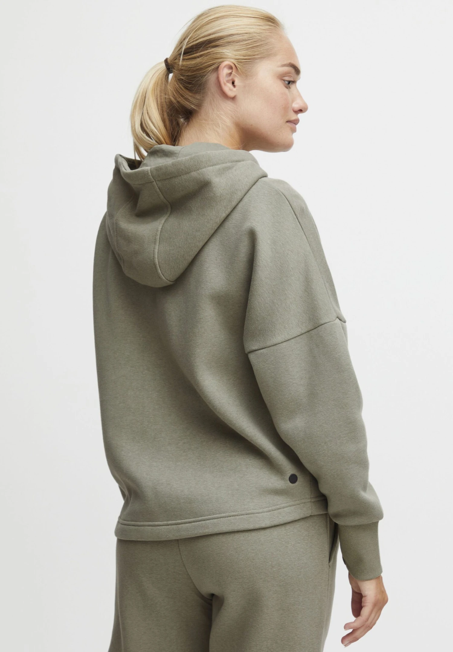 OXMO OXSANICE - Zip-up Sweatshirt - Vetiver 3 OXMO OXSANICE - Zip-up Sweatshirt - Vetiver - Image 3