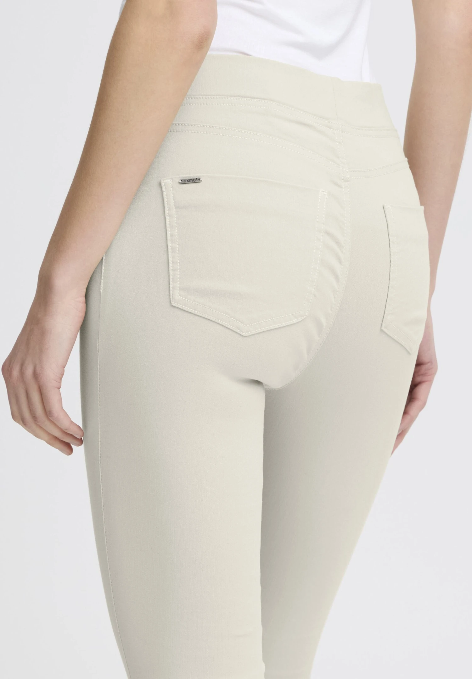 OXMO OXKEANA SLIM FIT - Shorts - Cement 5 OXMO OXKEANA SLIM FIT - Shorts - Cement - Image 5