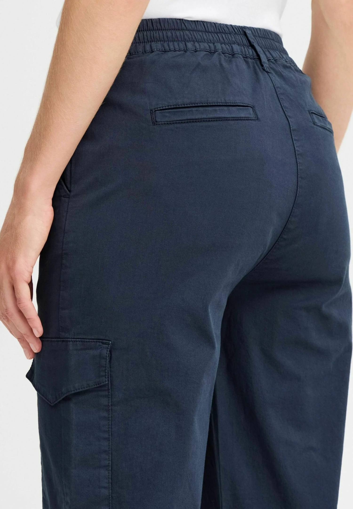 OXMO OXLOCO REGULAR FIT - Cargo Trousers - Total Eclipse 5 OXMO OXLOCO REGULAR FIT - Cargo Trousers - Total Eclipse - Image 5