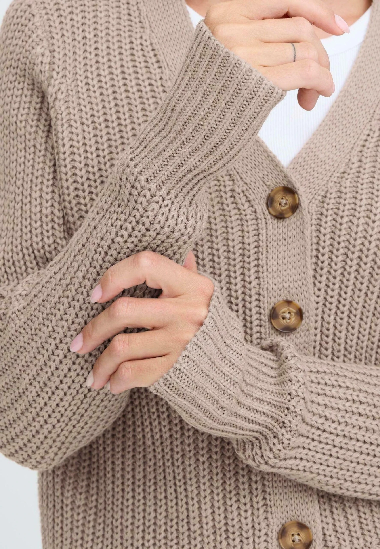 OXMO FRKANNA - Cardigan - Moon Rock 5 OXMO FRKANNA - Cardigan - Moon Rock - Image 5