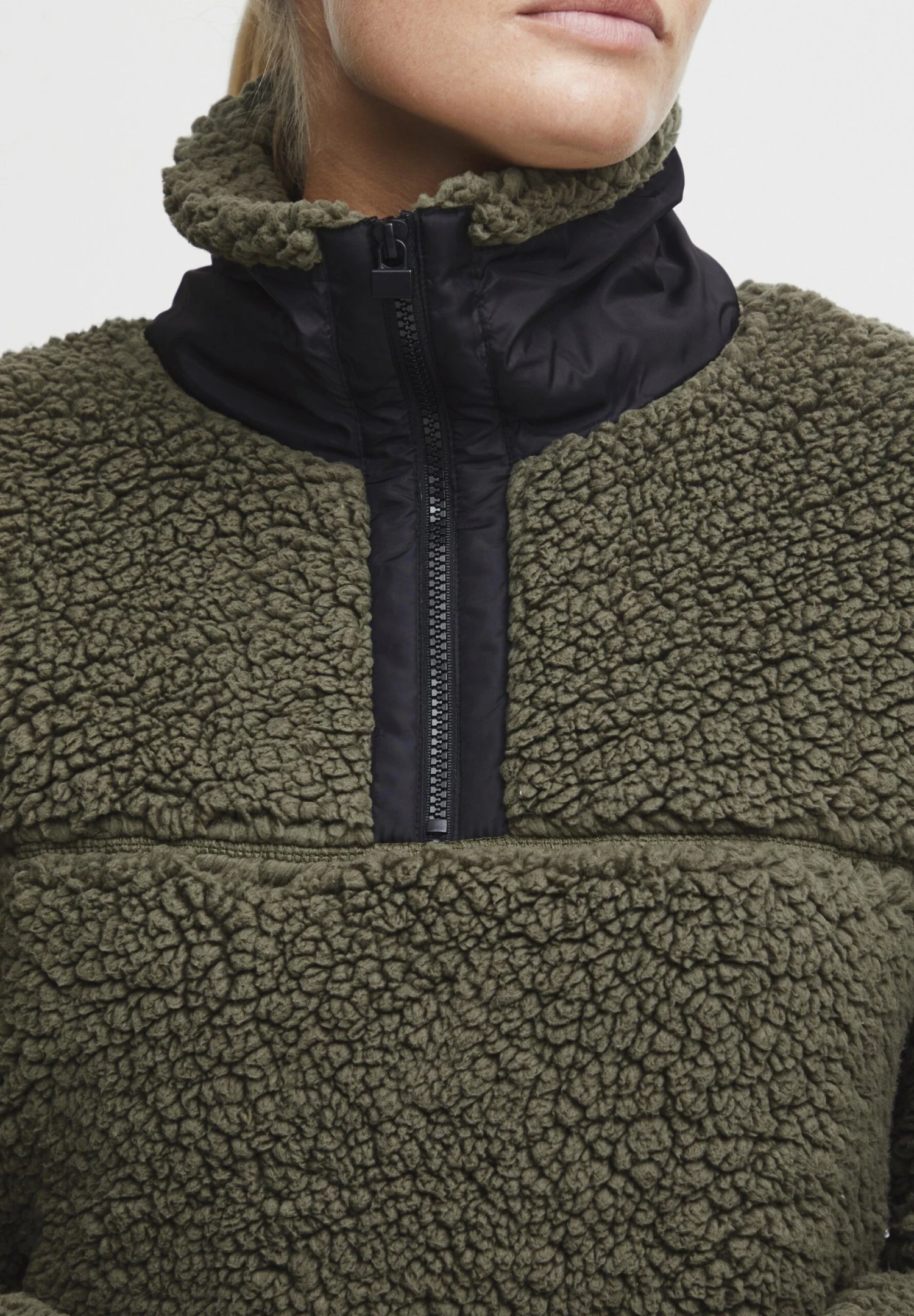 OXMO OXELINA - Fleece Jumper - Dusty Olive 4 OXMO OXELINA - Fleece Jumper - Dusty Olive - Image 4