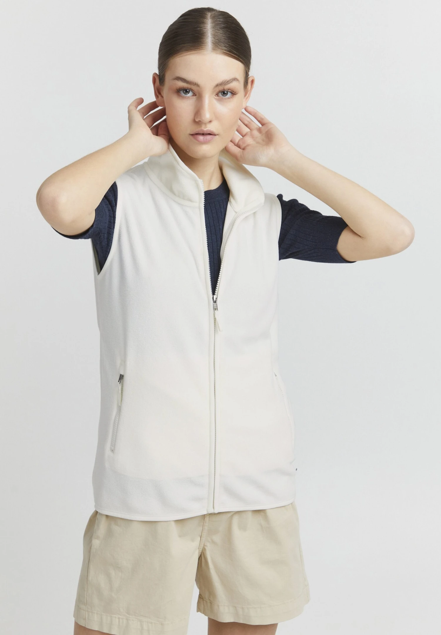 OXMO OXRagnara - Waistcoat - Cloud Dancer 1 OXMO OXRagnara - Waistcoat - Cloud Dancer