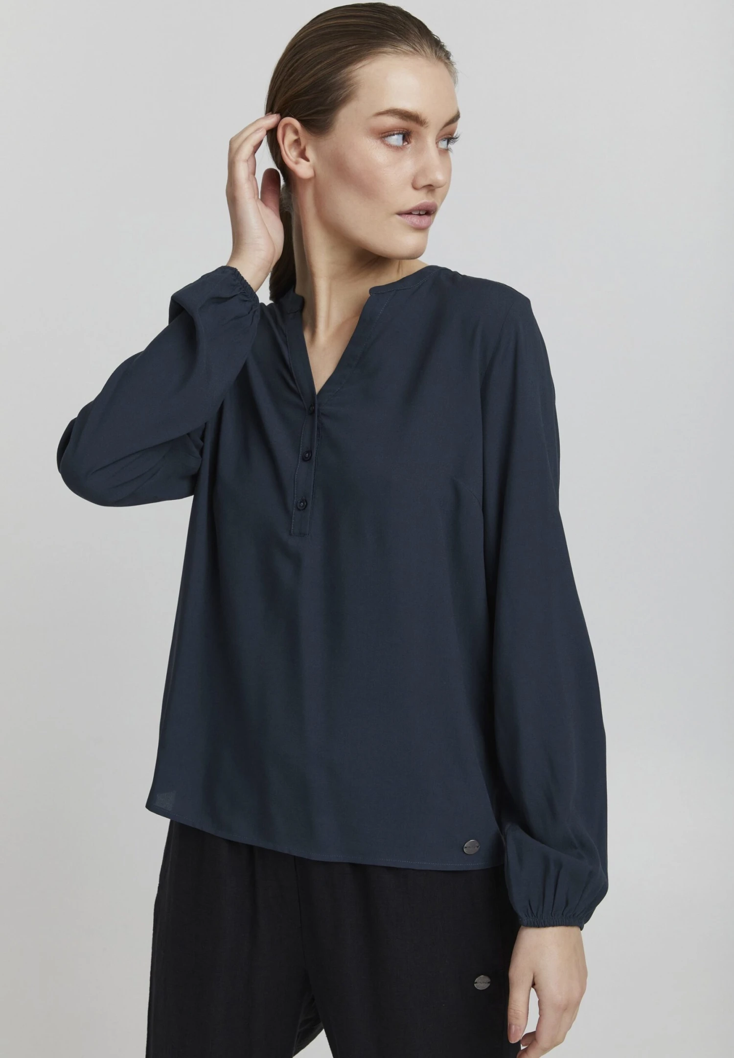 OXMO OXELVY - Blouse - Total Eclipse 1 OXMO OXELVY - Blouse - Total Eclipse