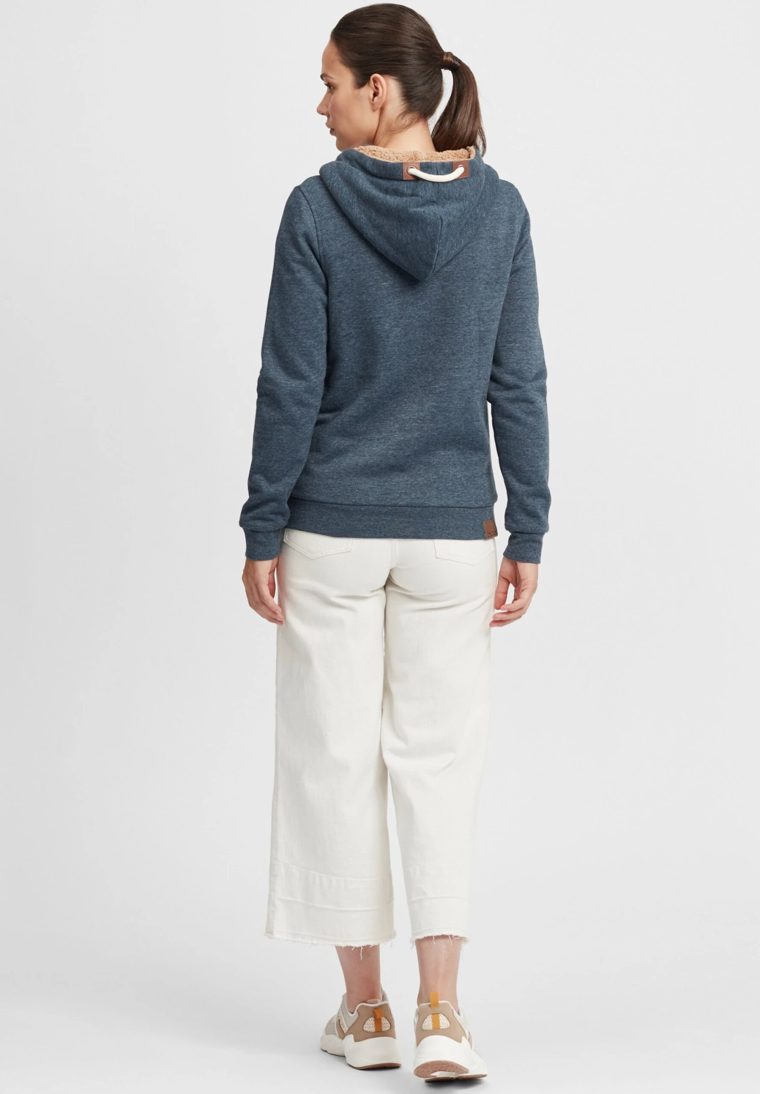 OXMO OXVicky - Cardigan - Ins Bl Mel 3 OXMO OXVicky - Cardigan - Ins Bl Mel - Image 3