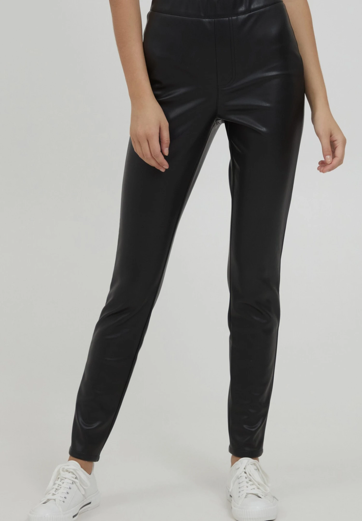OXMO OXPAULINE SLIM FIT - Trousers - Black 1 OXMO OXPAULINE SLIM FIT - Trousers - Black