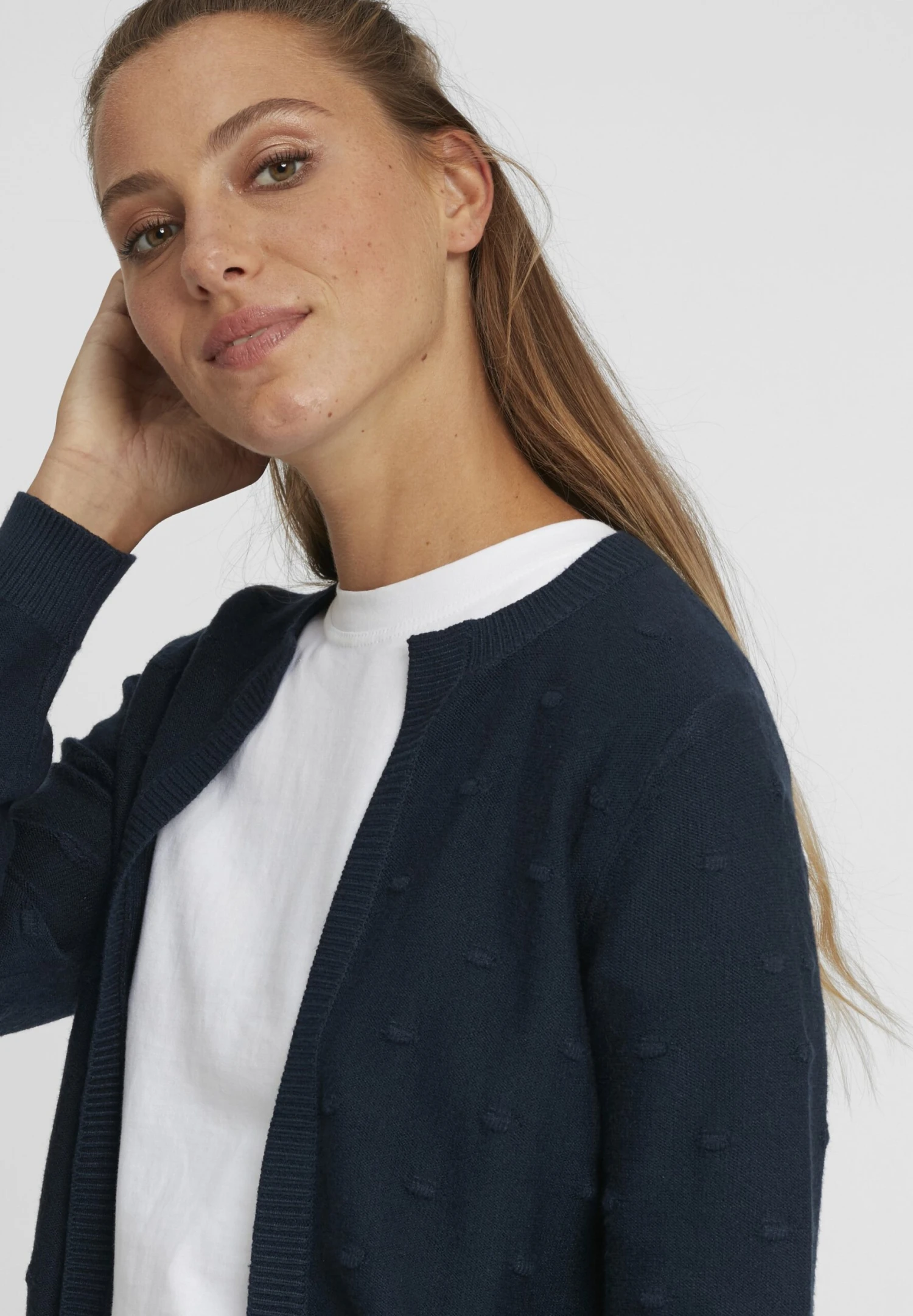 OXMO OXKALOTTA - Cardigan - Total Eclipse 4 OXMO OXKALOTTA - Cardigan - Total Eclipse - Image 4