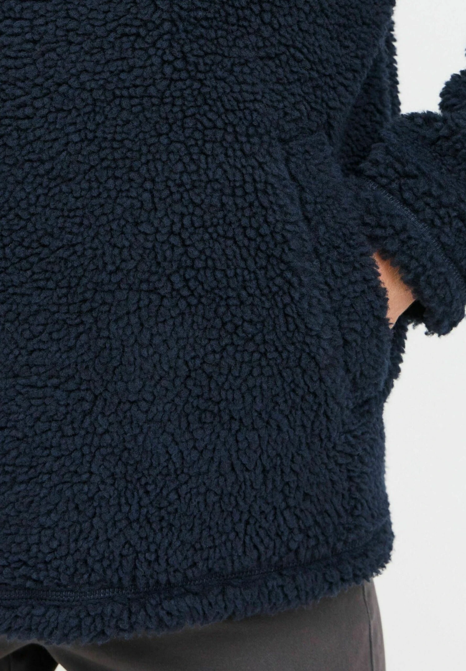 OXMO Fleece Jumper - Total Eclipse 5 OXMO Fleece Jumper - Total Eclipse - Image 5