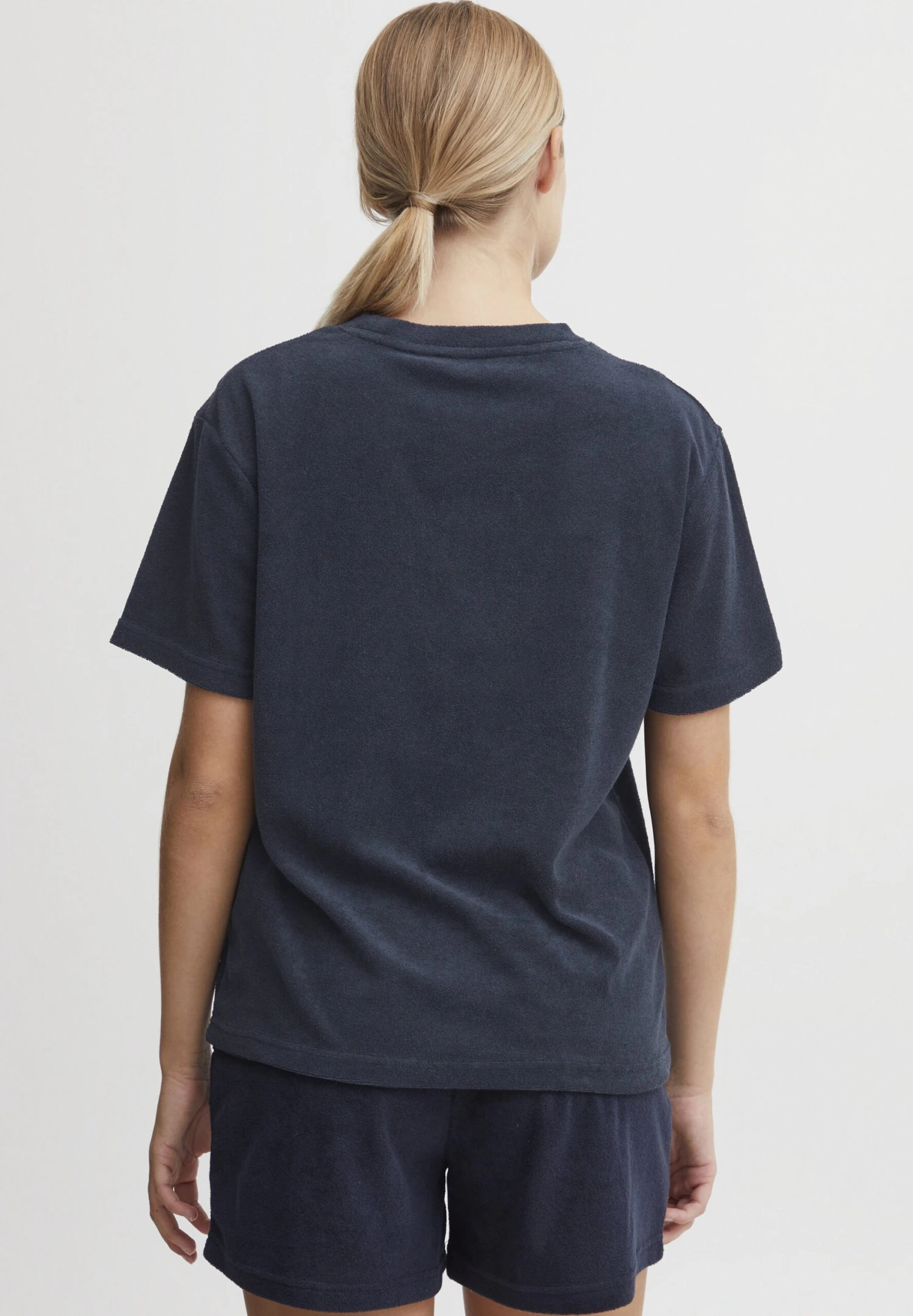 OXMO OXFRIKA - Basic T-shirt - Total Eclipse 3 OXMO OXFRIKA - Basic T-shirt - Total Eclipse - Image 3