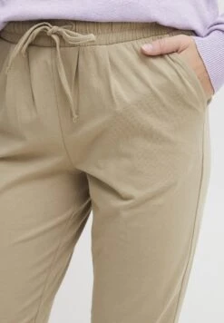 OXMO OXODDA REGULAR FIT - Tracksuit Bottoms - Dune 13 OXMO OXODDA REGULAR FIT - Tracksuit Bottoms - Dune -OXMO Store 9906631a47fe4509a4fd967d4fee57bc