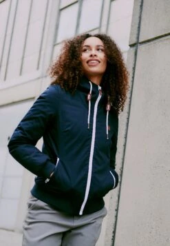 OXMO OXTILLA - Light Jacket - Insignia B -OXMO Store 9e0ec5f76010474eb115a9769eef6be1