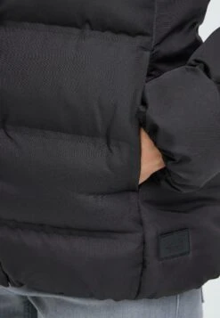 OXMO OXMARIELLA - Winter Jacket - True Black 11 OXMO OXMARIELLA - Winter Jacket - True Black -OXMO Store 9e8f3e9ef0e3457abbf22df1e31949d1