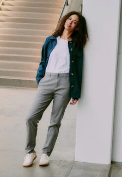 OXMO OXKVITANA REGULAR FIT - Chinos - Pewter -OXMO Store a7d9a834fd5c447cb09f350a40d779a7