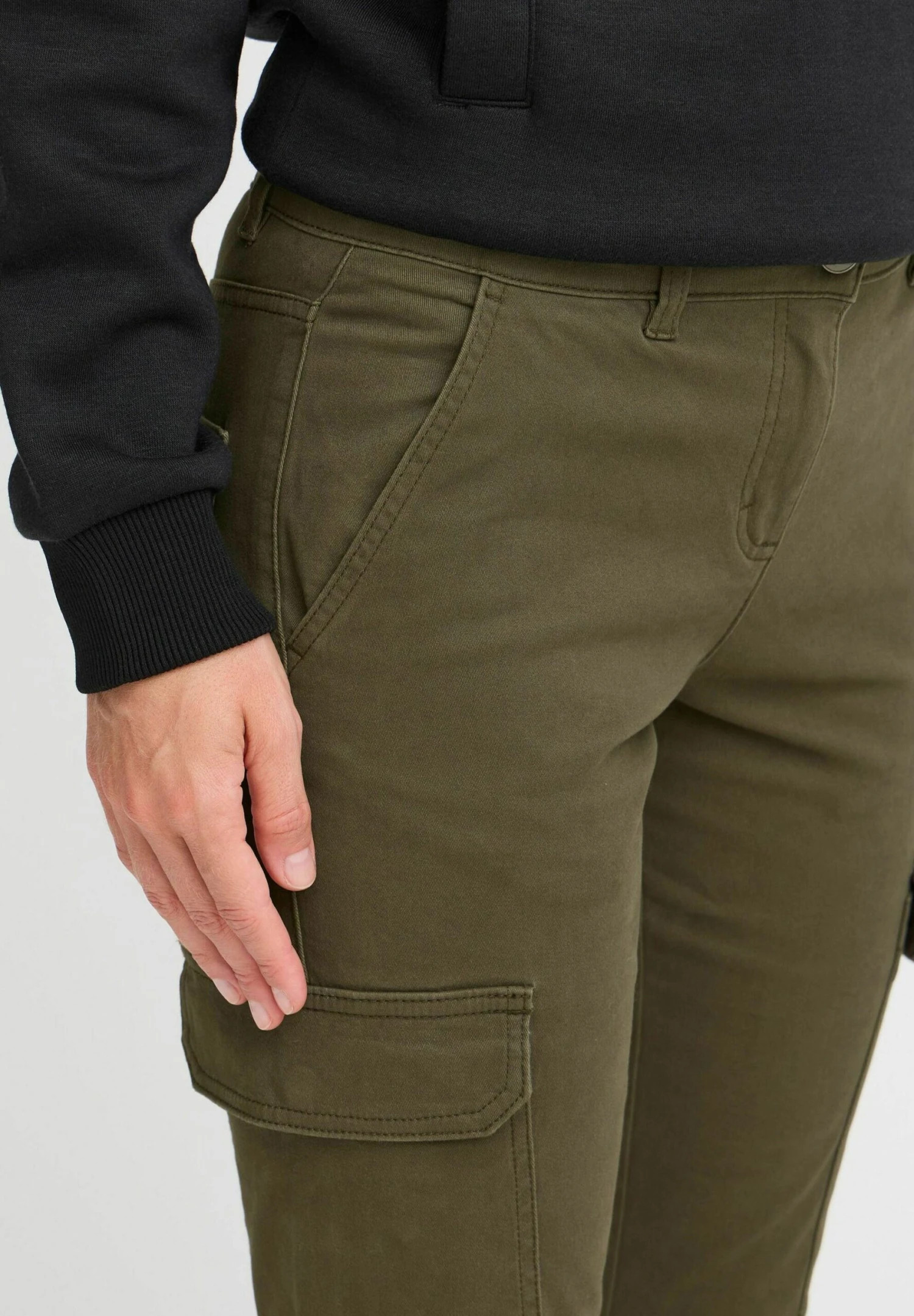 OXMO OXPALER SLIM FIT - Cargo Trousers - Grape Leaf 4 OXMO OXPALER SLIM FIT - Cargo Trousers - Grape Leaf - Image 4