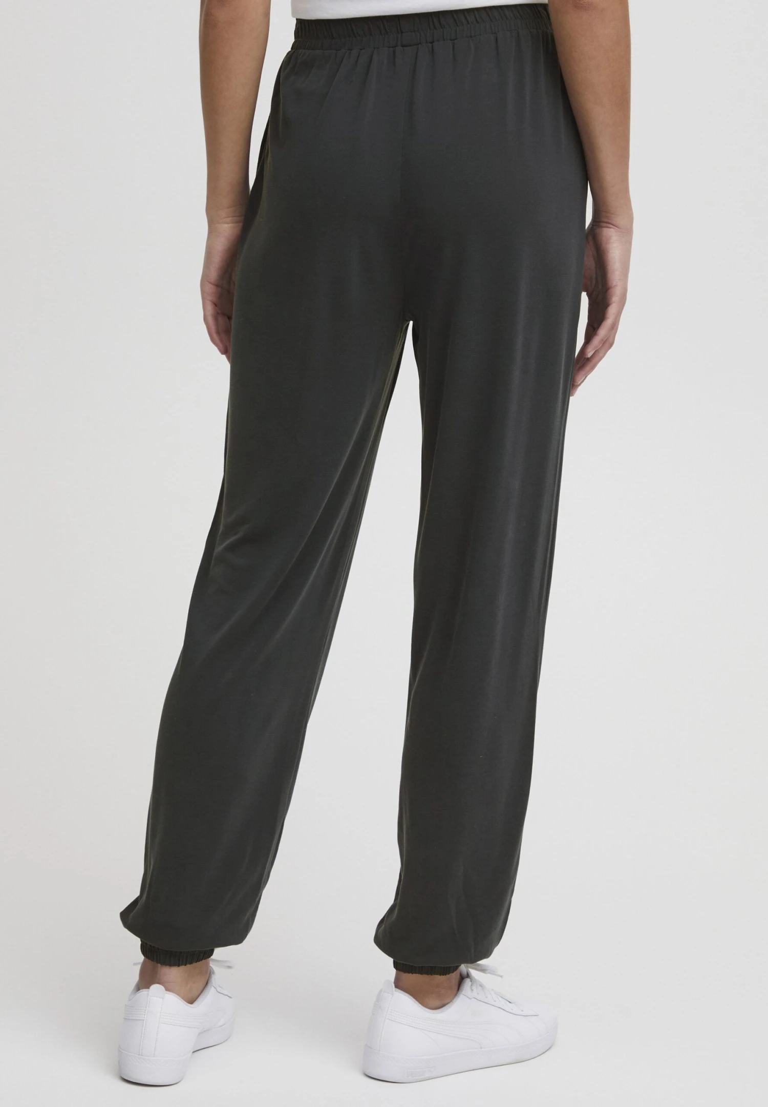 OXMO OXBRIANNA REGULAR FIT - Tracksuit Bottoms - Black 3 OXMO OXBRIANNA REGULAR FIT - Tracksuit Bottoms - Black - Image 3