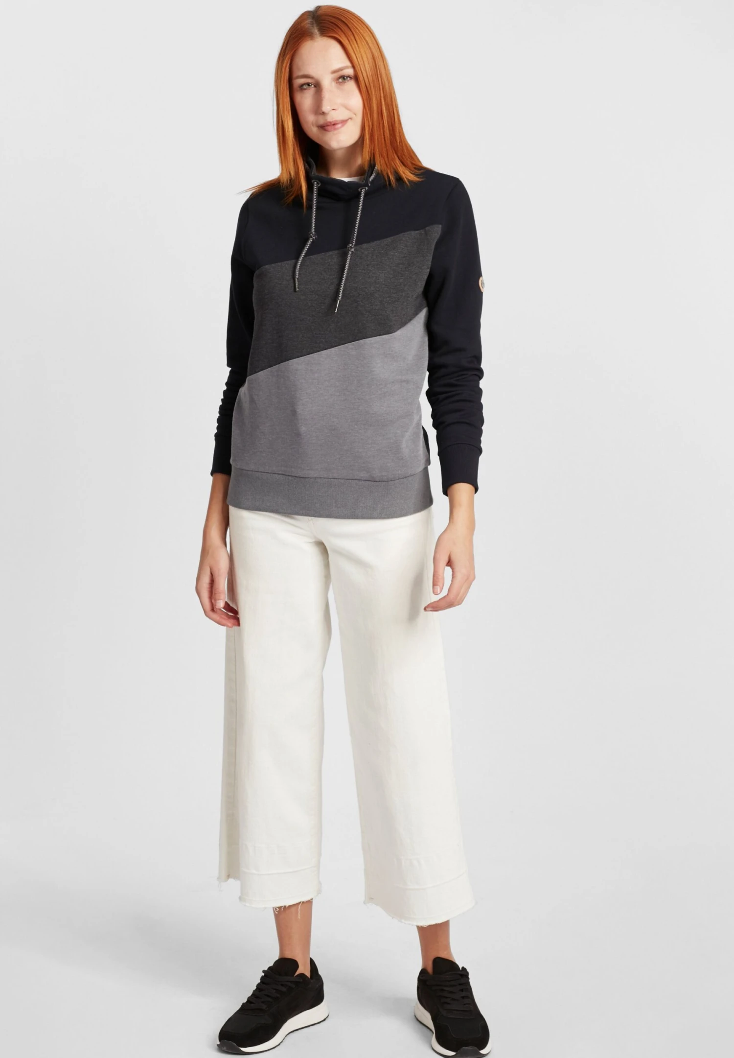 OXMO OXAgda - Sweatshirt - Black 2 OXMO OXAgda - Sweatshirt - Black - Image 2