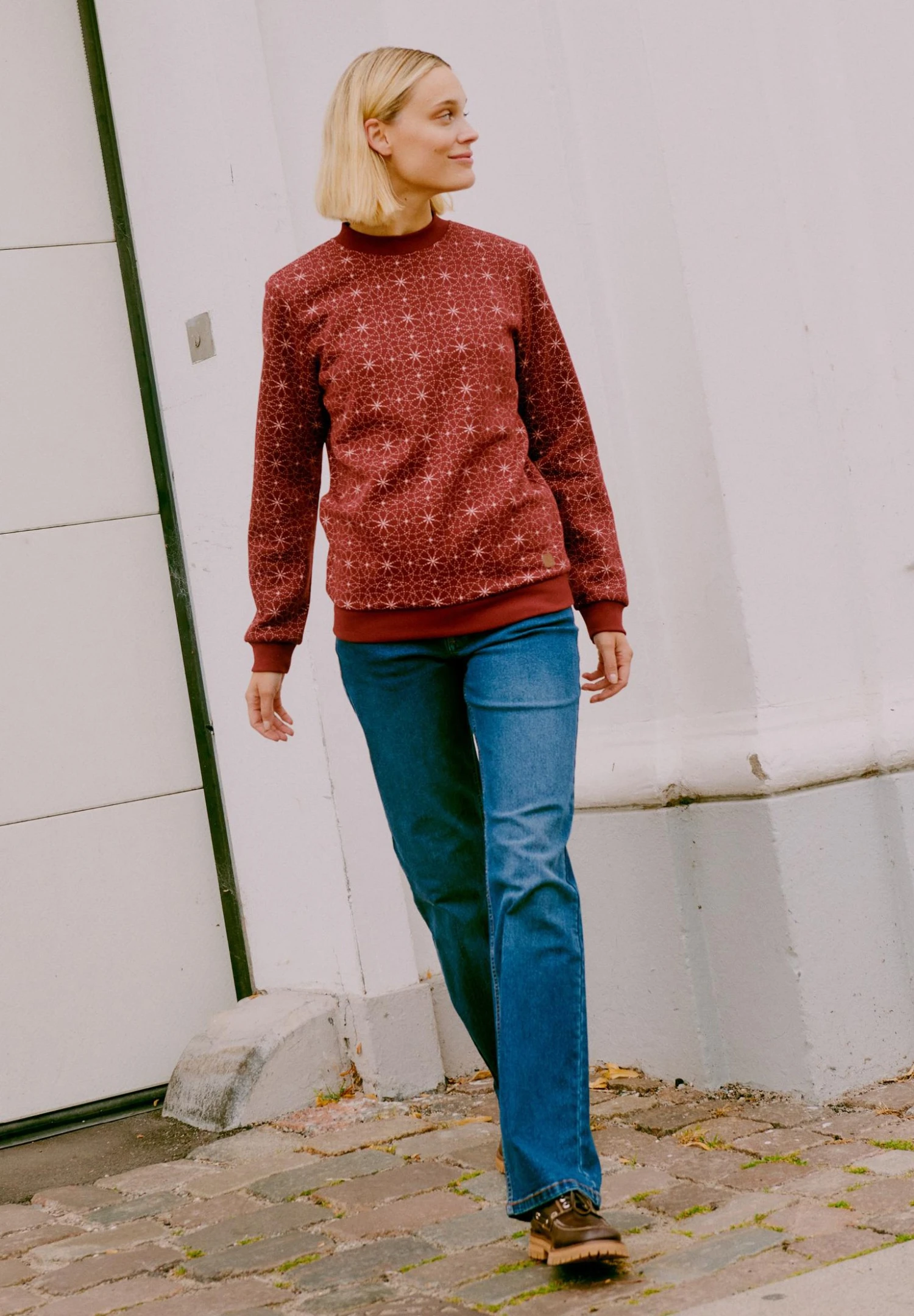 OXMO OXHELLE - Straight Leg Jeans - Dark Blue Denim 1 OXMO OXHELLE - Straight Leg Jeans - Dark Blue Denim