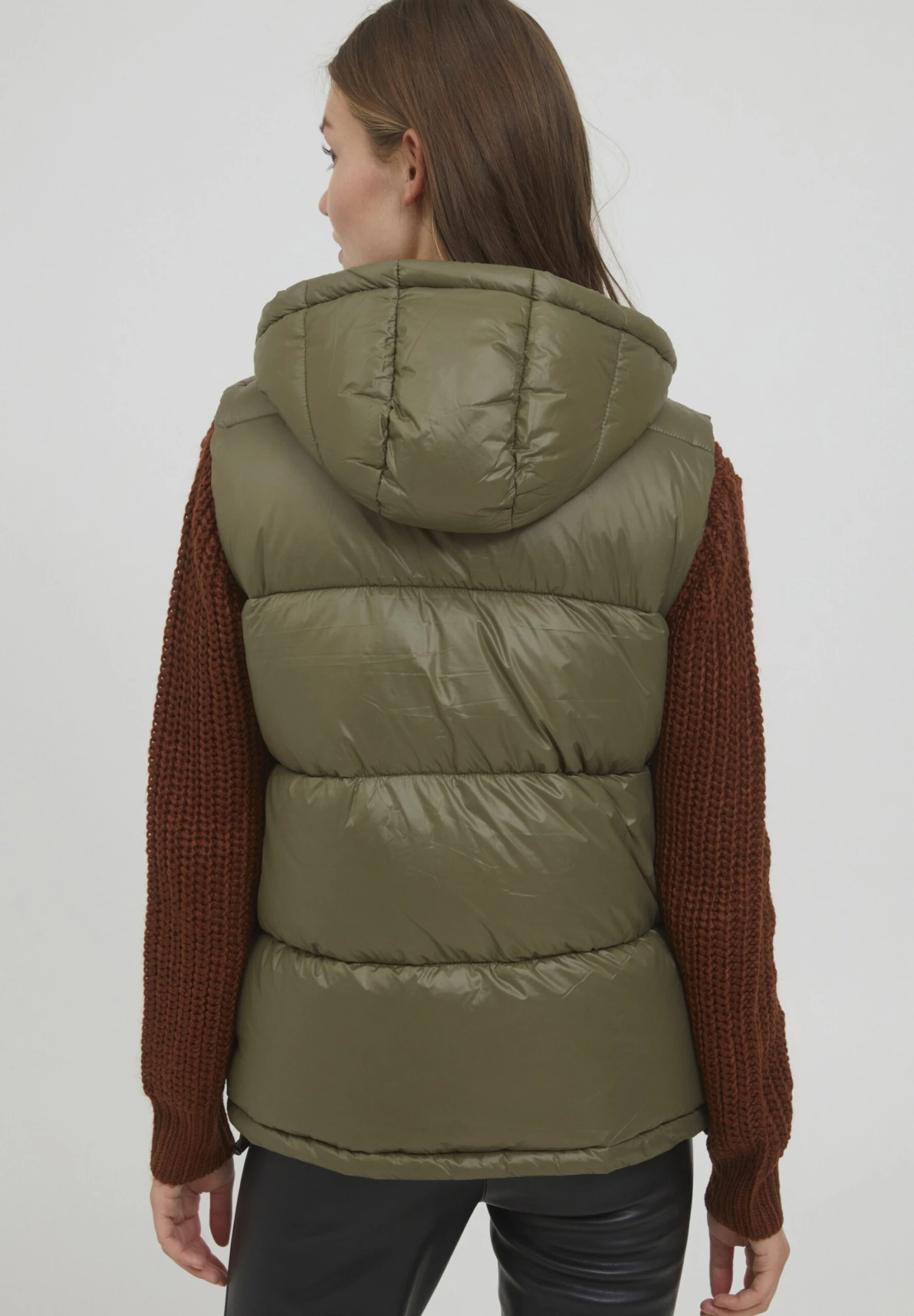 OXMO OXTabita - Waistcoat - Dusty Olive 3 OXMO OXTabita - Waistcoat - Dusty Olive - Image 3