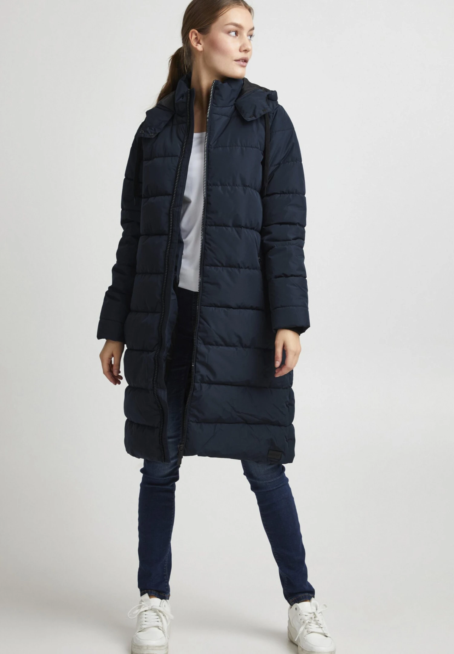 OXMO OXSOLIANA - Winter Coat - Total Eclipse 2 OXMO OXSOLIANA - Winter Coat - Total Eclipse - Image 2