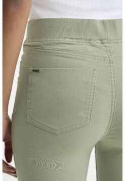 OXMO OXKEANA SLIM FIT - Shorts - Seagrass -OXMO Store c00ef7d826254b5a9bf3f762a015b470