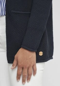 OXMO OXHilda - Cardigan - Total Eclipse 15 OXMO OXHilda - Cardigan - Total Eclipse -OXMO Store c068c55425ef42f6addf73fb9776a589