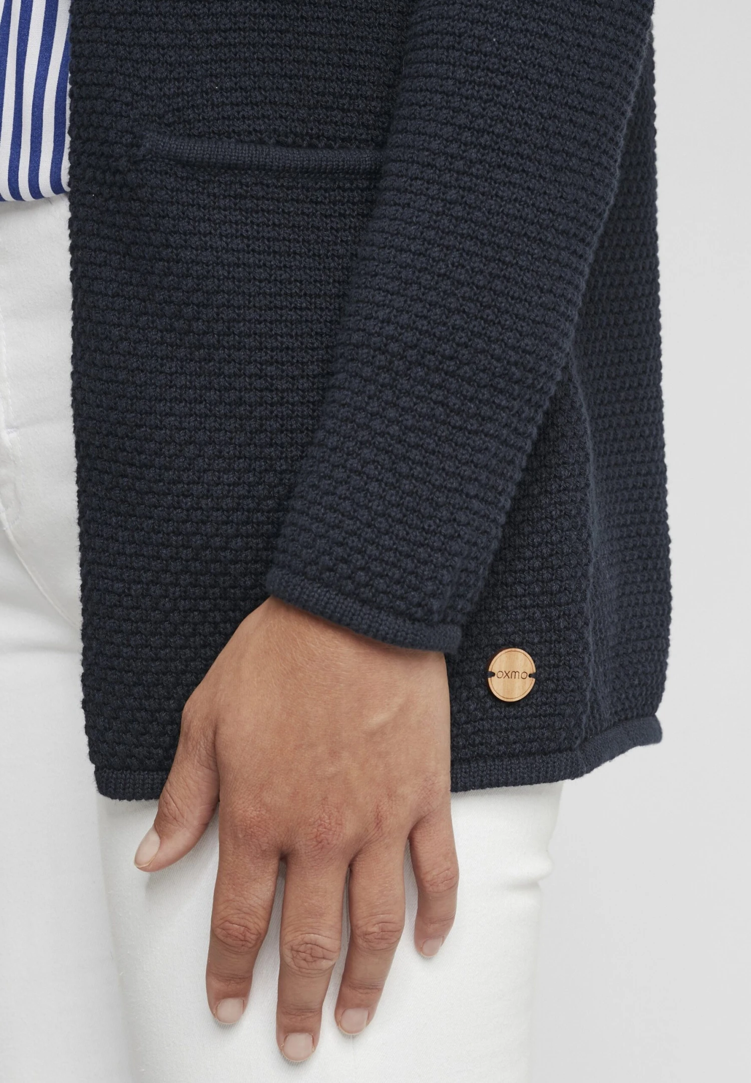 OXMO OXHilda - Cardigan - Total Eclipse 5 OXMO OXHilda - Cardigan - Total Eclipse - Image 5