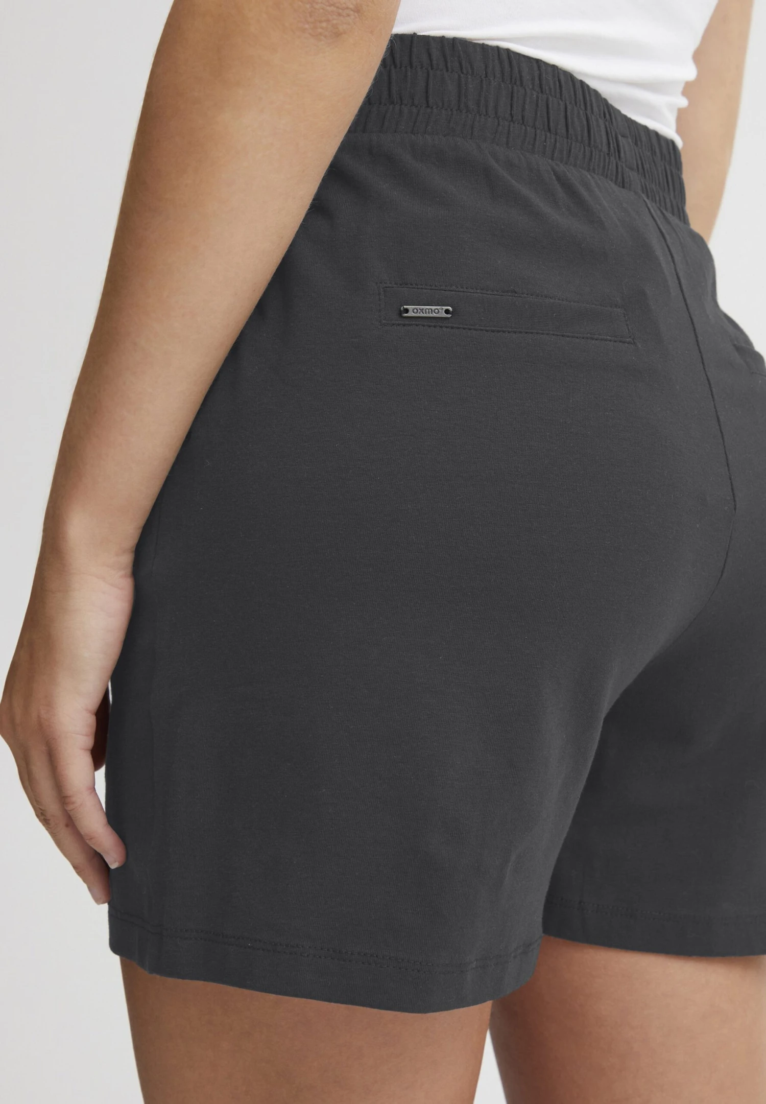 OXMO OXODINE REGULAR FIT - Shorts - Black 4 OXMO OXODINE REGULAR FIT - Shorts - Black - Image 4