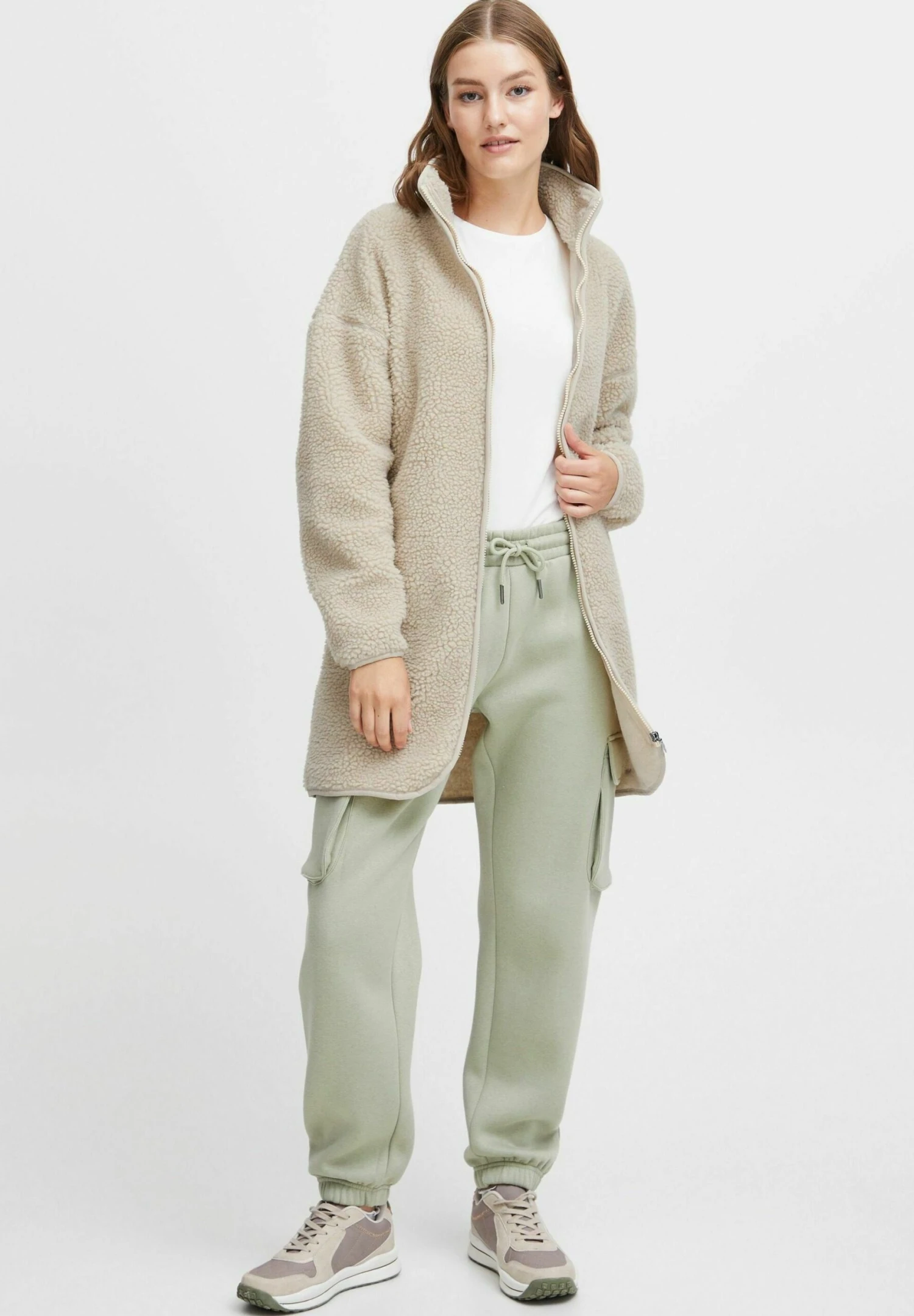 OXMO OXTOVA TEDDY - Fleece Jacket - Oyster 2 OXMO OXTOVA TEDDY - Fleece Jacket - Oyster - Image 2