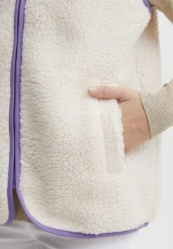 OXMO OXBETTY - Waistcoat - Sunlit Allium Mix 12 OXMO OXBETTY - Waistcoat - Sunlit Allium Mix -OXMO Store c6eca0ac18ec4230a1d5f7535cee7b08