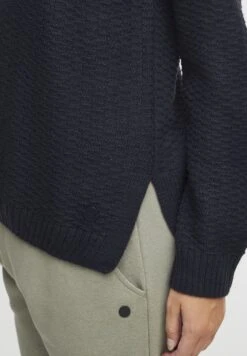 OXMO OXMilla - Jumper - Total Eclipse 13 OXMO OXMilla - Jumper - Total Eclipse -OXMO Store cb0a7bc160e74b8f9c2f893fecd3a954