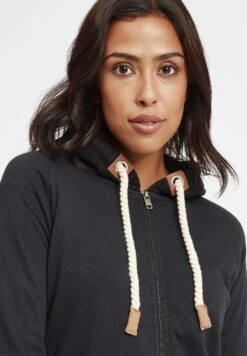 OXMO OXMatilda - Zip-up Sweatshirt - Black 22 OXMO OXMatilda - Zip-up Sweatshirt - Black -OXMO Store cd0a1ff8f19f41ceaf86467ae5b558fd