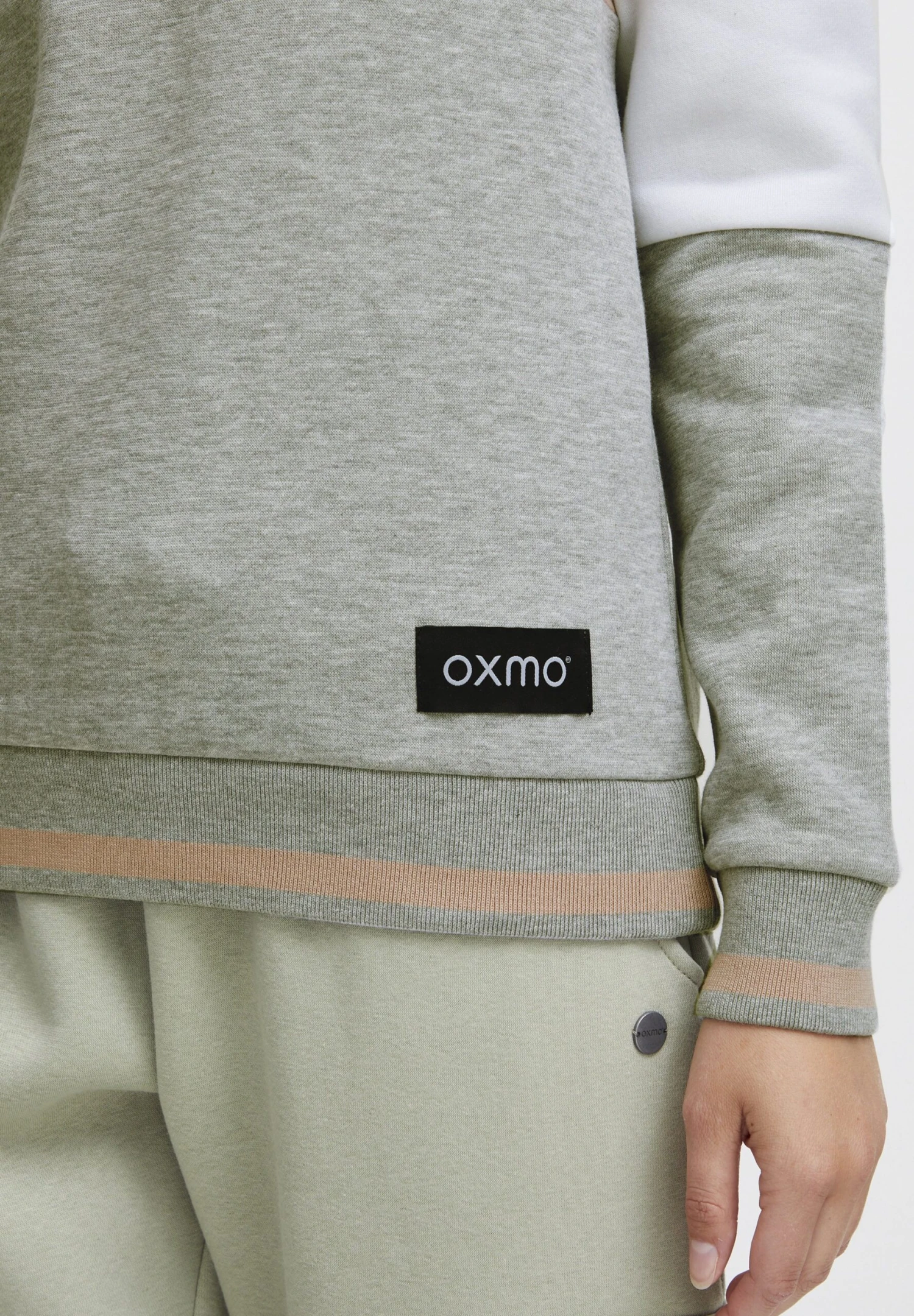 OXMO OXOMAYA - Sweatshirt - Mahogany Rose 5 OXMO OXOMAYA - Sweatshirt - Mahogany Rose - Image 5