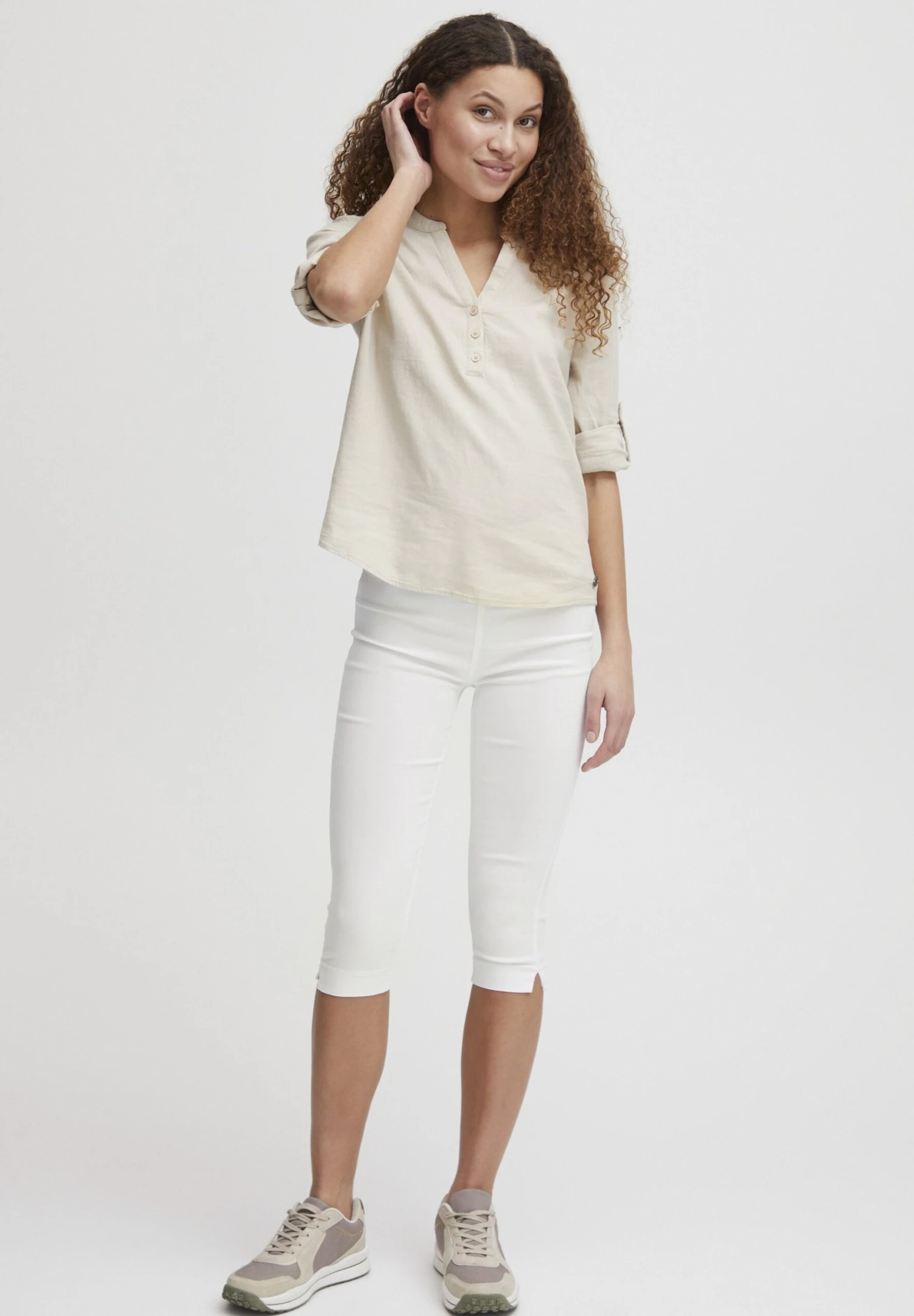 OXMO OXKEANA SLIM FIT - Shorts - Optical White 2 OXMO OXKEANA SLIM FIT - Shorts - Optical White - Image 2