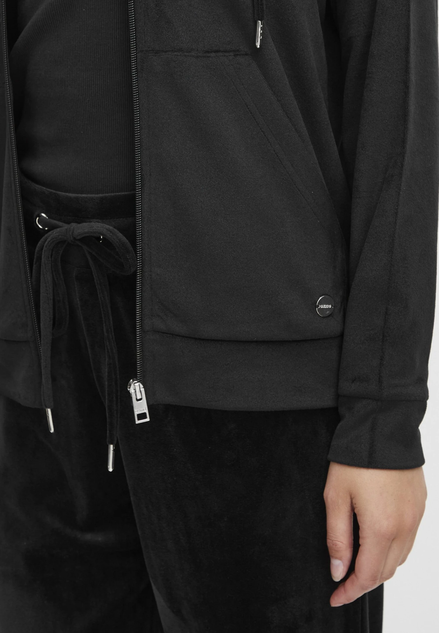 OXMO OXMITANNA - Training Jacket - Black 5 OXMO OXMITANNA - Training Jacket - Black - Image 5