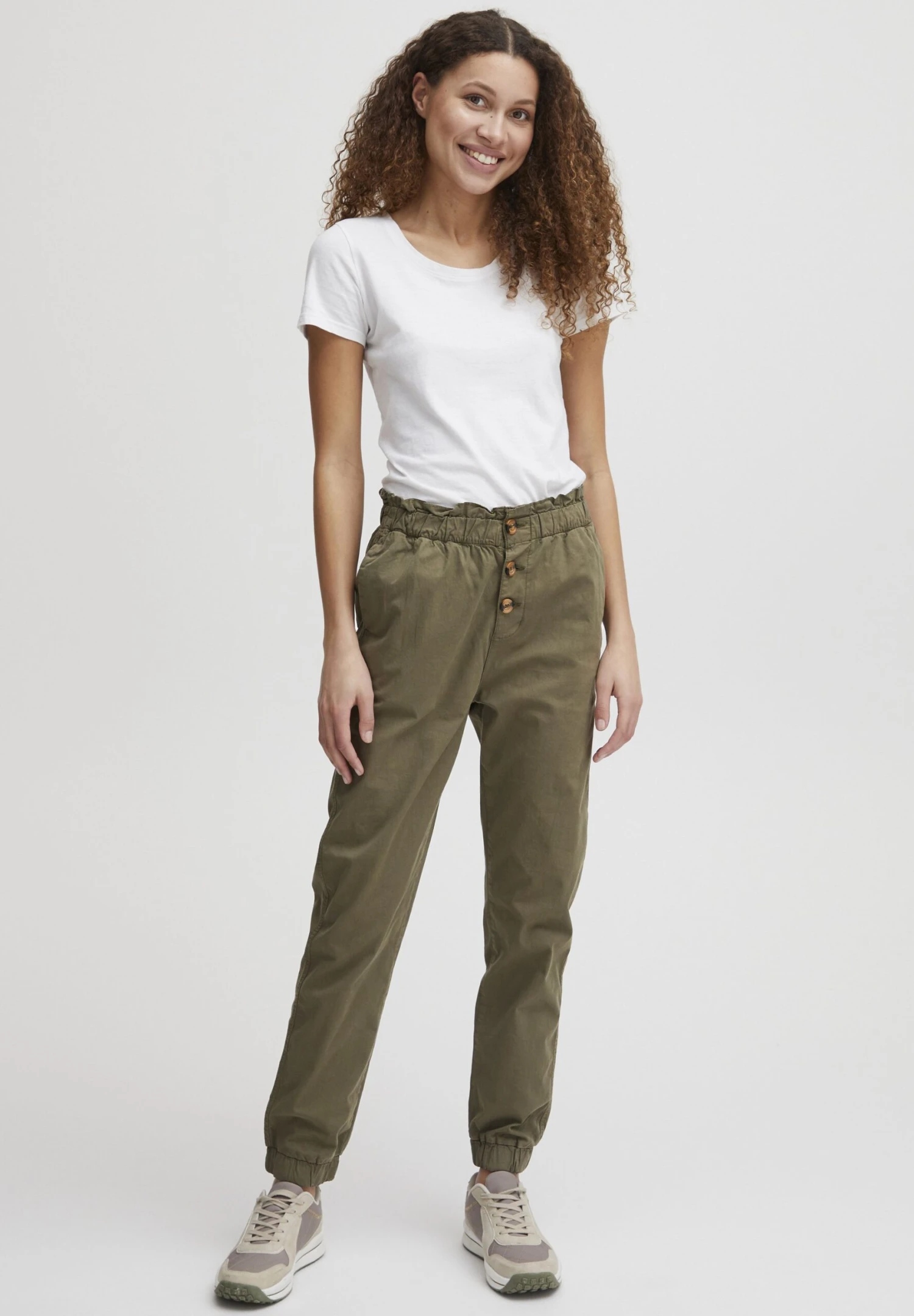 OXMO OXCOBIE REGULAR FIT - Trousers - Ivy Green 2 OXMO OXCOBIE REGULAR FIT - Trousers - Ivy Green - Image 2