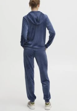 OXMO OXMITTA - Tracksuit - Crown Blue 15 OXMO OXMITTA - Tracksuit - Crown Blue -OXMO Store d78627a7c5144881ab739e4ac946a123