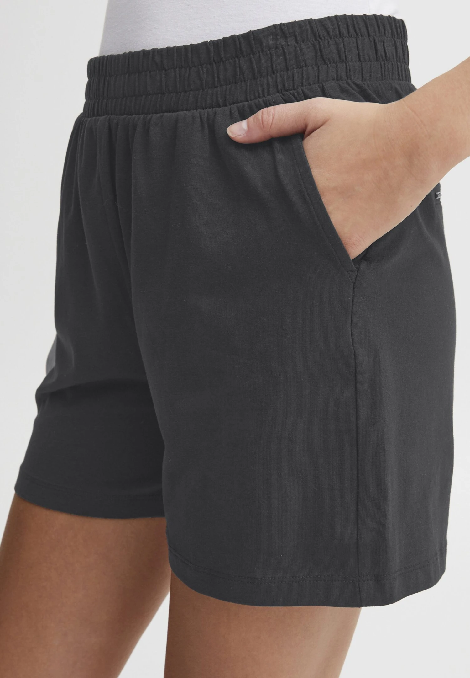 OXMO OXODINE REGULAR FIT - Shorts - Black 5 OXMO OXODINE REGULAR FIT - Shorts - Black - Image 5