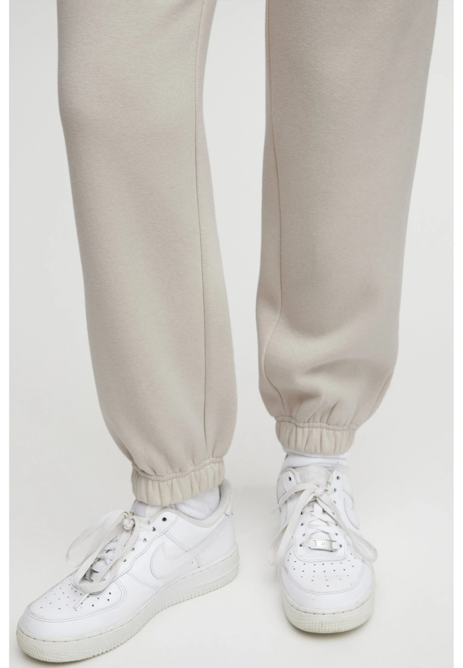 OXMO OXSANDIE REGULAR FIT - Tracksuit Bottoms - Oyster 5 OXMO OXSANDIE REGULAR FIT - Tracksuit Bottoms - Oyster - Image 5