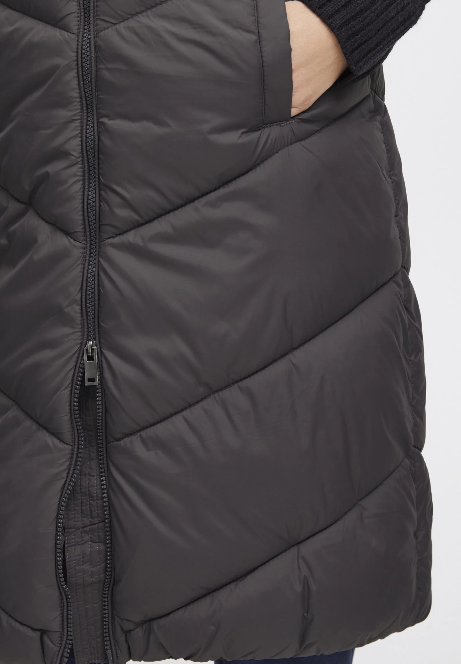 OXMO OXBolyn - Waistcoat - Blackened Pearl 5 OXMO OXBolyn - Waistcoat - Blackened Pearl - Image 5