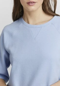 OXMO OXJONNE - Basic T-shirt - Kentucky Blue 11 OXMO OXJONNE - Basic T-shirt - Kentucky Blue -OXMO Store e19131d021334e1b86a4acf44db015bb