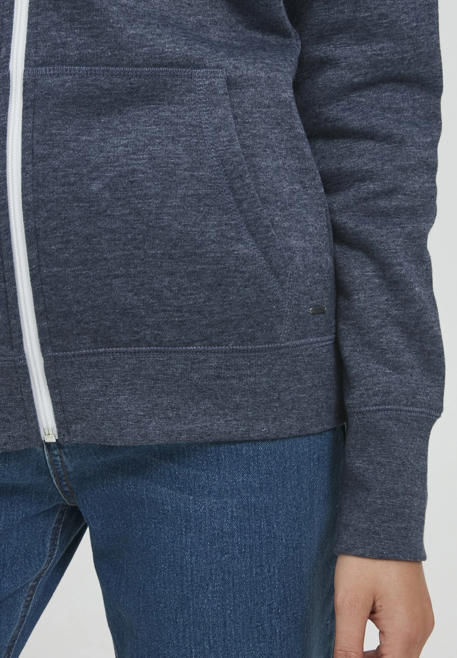 OXMO OXOLINDA - Zip-up Sweatshirt - Ins Blue M 5 OXMO OXOLINDA - Zip-up Sweatshirt - Ins Blue M - Image 5