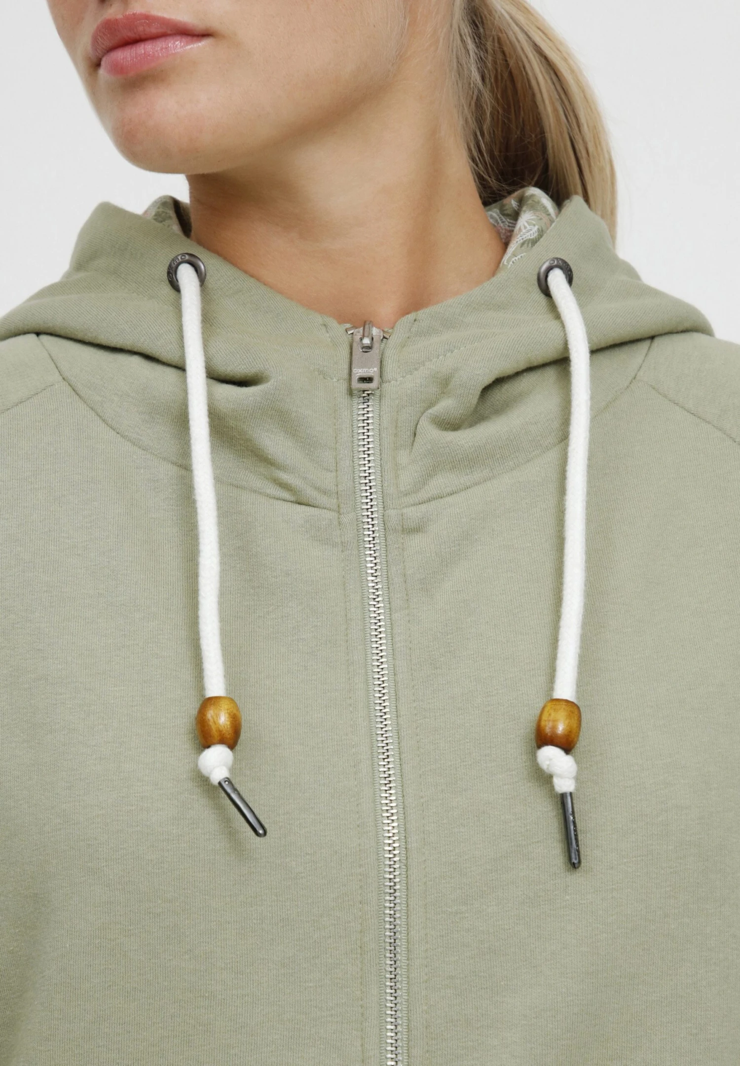 OXMO OXULLA - Zip-up Sweatshirt - Seagrass 4 OXMO OXULLA - Zip-up Sweatshirt - Seagrass - Image 4