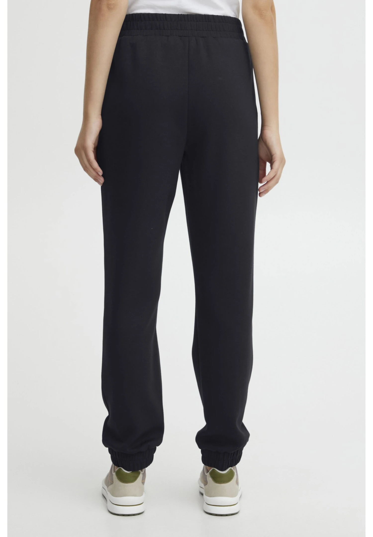 OXMO OXPEARL REGULAR FIT - Tracksuit Bottoms - Black 3 OXMO OXPEARL REGULAR FIT - Tracksuit Bottoms - Black - Image 3