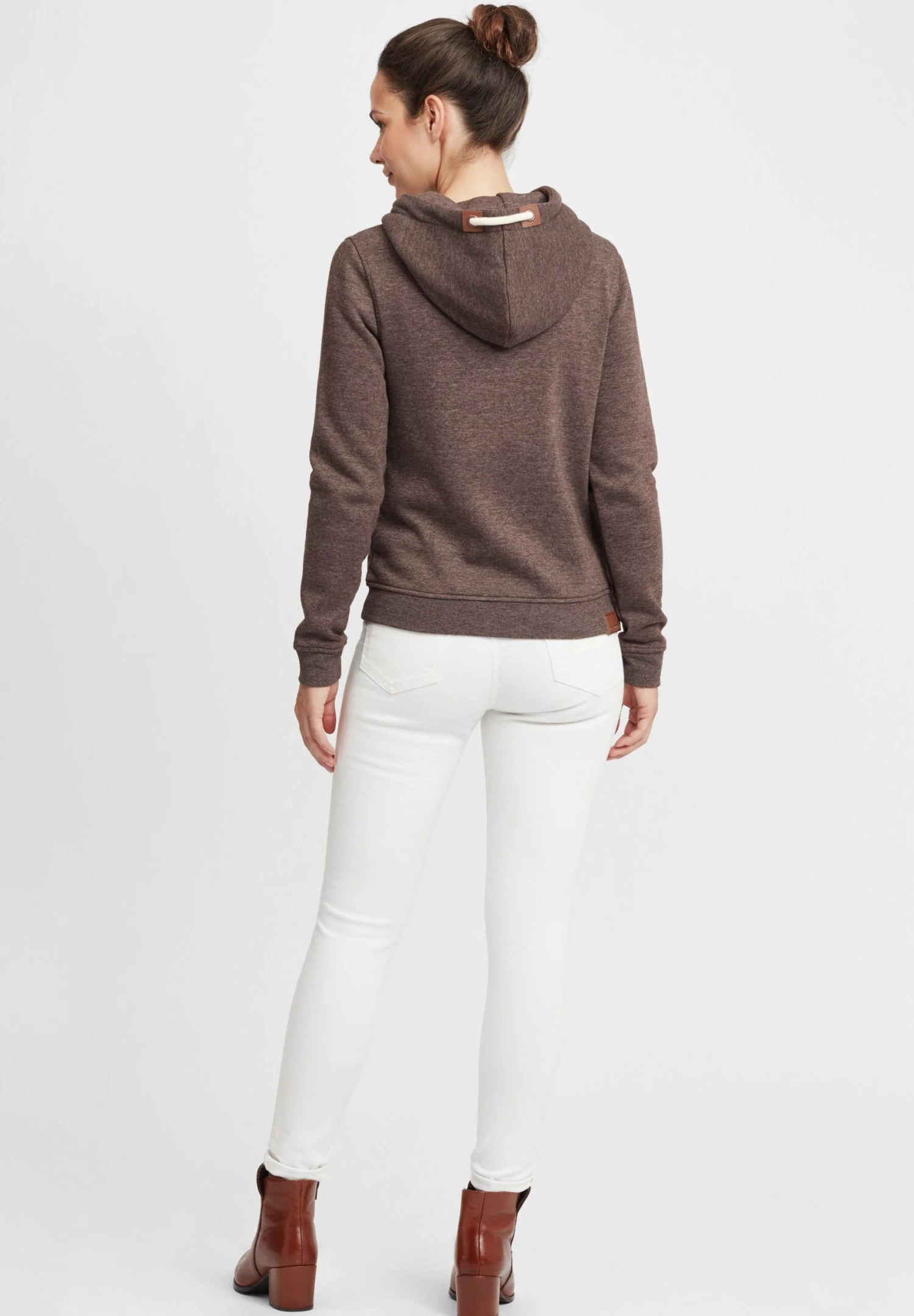 OXMO OXVicky - Zip-up Sweatshirt - Coffe B Me 3 OXMO OXVicky - Zip-up Sweatshirt - Coffe B Me - Image 3