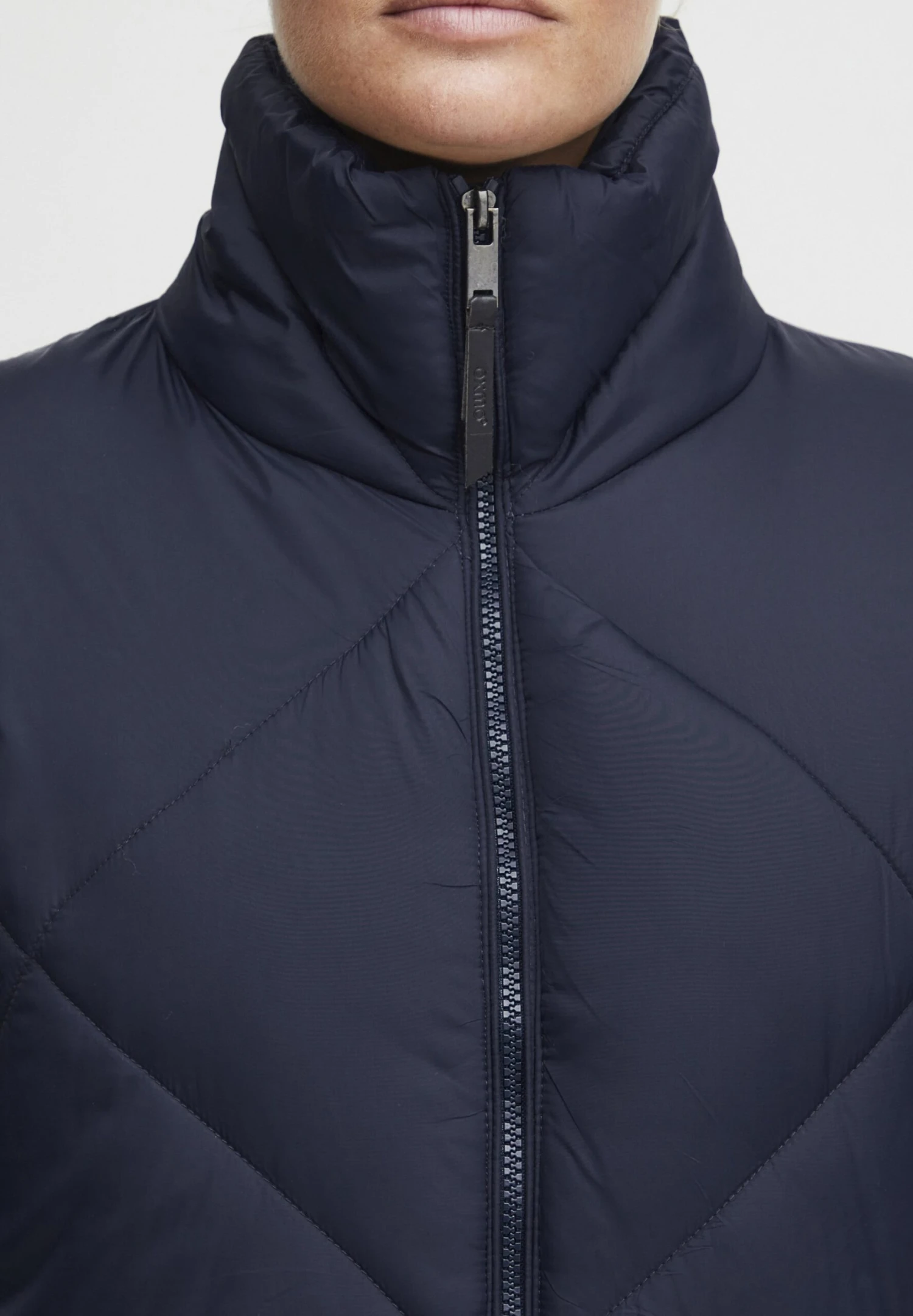 OXMO OXBONNIE - Winter Coat - Total Eclipse 4 OXMO OXBONNIE - Winter Coat - Total Eclipse - Image 4