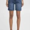 OXMO OXMIRA REGULAR FIT - Denim Shorts - Mid Blue Denim