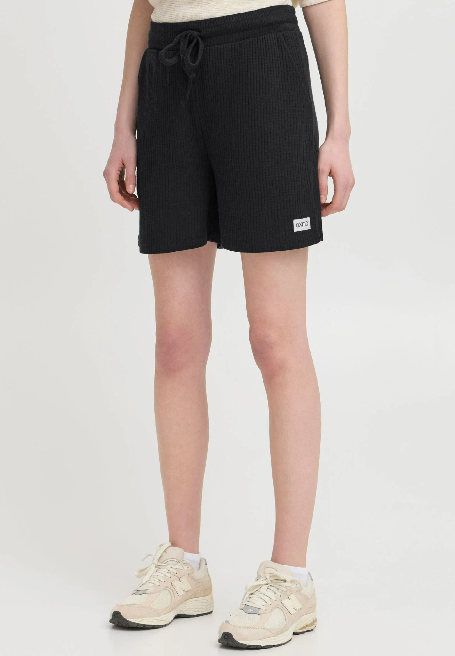 OXMO OXWIM REGULAR FIT - Tracksuit Bottoms - Black 1 OXMO OXWIM REGULAR FIT - Tracksuit Bottoms - Black