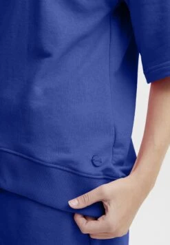 OXMO OXSafina - Sweatshirt - Surf The Web -OXMO Store e8fd7b41dd4b4924aef114fa853c3393